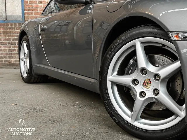 Porsche 911 997 carrera 3.6 325pk 2005 -youngtimer- - afbeelding 44 van  44