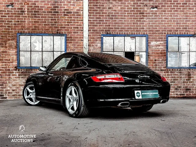 Porsche 911 997 carrera 3.6 325pk 2006 -youngtimer- - afbeelding 13 van  48