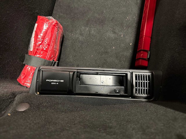 Porsche 911 997 carrera 4s targa 355pk 3.8 handgeschakeld duits kenteken - afbeelding 13 van  38