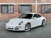 Porsche 911 997 coupé 3.6 325pk 2005 youngtimer - afbeelding 12 van  38