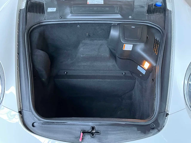 Porsche 911 997 coupé 3.6 325pk 2005 youngtimer - afbeelding 30 van  38