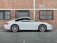 Porsche 911 997 coupé 3.6 325pk 2005 youngtimer - afbeelding 36 van  38