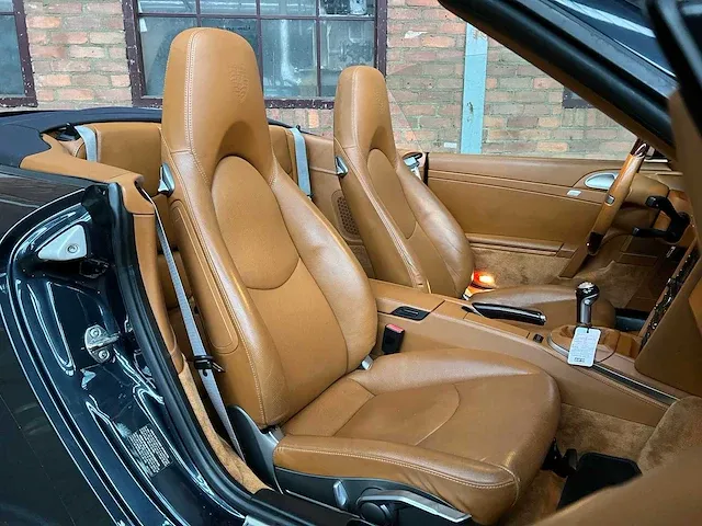 Porsche 911 997 facelift carrera s 3.8 sport-chrono 385pk cabriolet 2010 - afbeelding 44 van  53