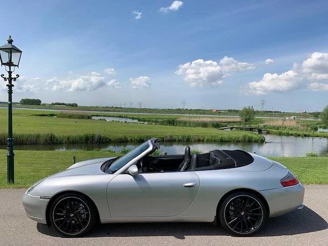 Porsche 911 cabrio 3.4 carrera 4 hardtop org. nl-auto nieuwstaat 5421 - afbeelding 1 van  42