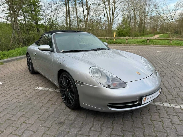 Porsche 911 cabrio 3.4 carrera 4 hardtop org. nl-auto nieuwstaat 5421 - afbeelding 24 van  42