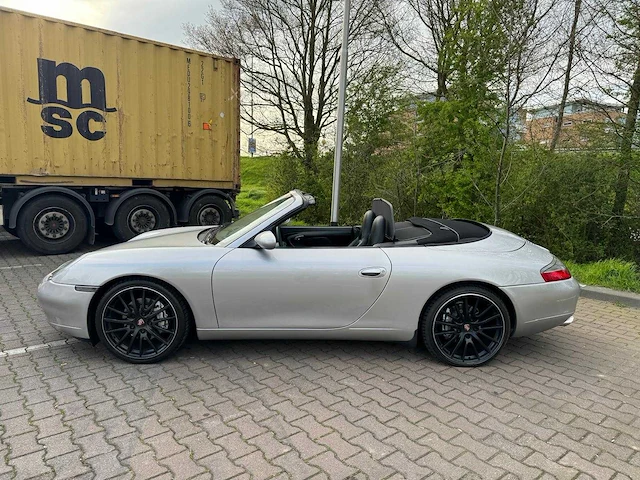 Porsche 911 cabrio 3.4 carrera 4 hardtop org. nl-auto nieuwstaat 5421 - afbeelding 26 van  42