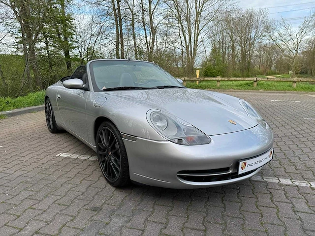 Porsche 911 cabrio 3.4 carrera 4 hardtop org. nl-auto nieuwstaat 5421 - afbeelding 30 van  42
