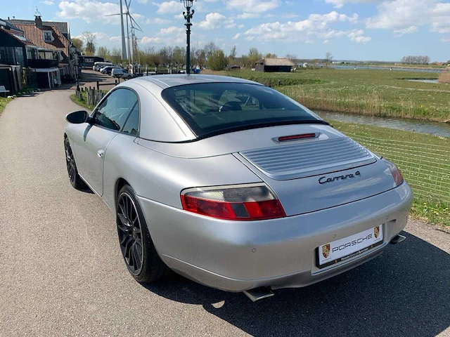 Porsche 911 cabrio 3.4 carrera 4 hardtop org. nl-auto nieuwstaat 5421 - afbeelding 23 van  42