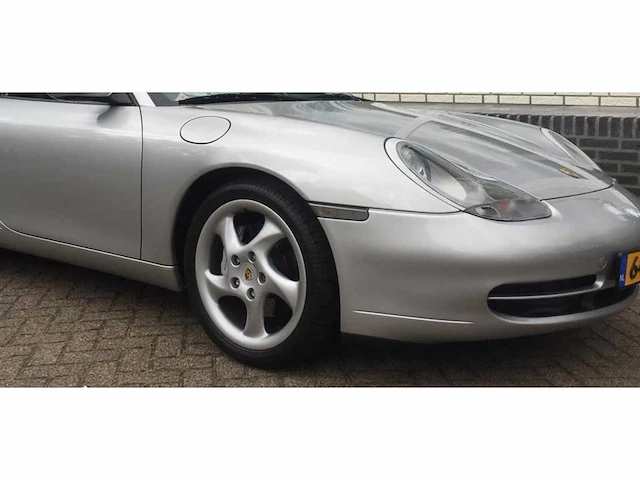Porsche 911 cabrio 3.4 carrera 4 hardtop org. nl-auto nieuwstaat 5421 - afbeelding 37 van  42