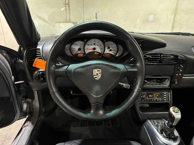 Porsche 911 cabrio 3.4 carrera 996 300pk 1999, tx-043-z youngtimer - afbeelding 13 van  35