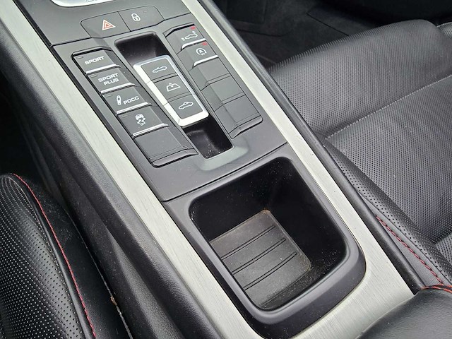 Porsche 911 cabrio 3.8 turbo s 2014 | 1-szb-45 - afbeelding 17 van  31