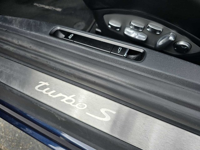 Porsche 911 cabrio 3.8 turbo s 2014 | 1-szb-45 - afbeelding 24 van  31