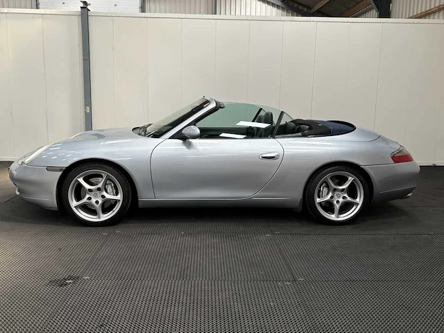 Porsche 911 cabrio youngtimer > 15 - 1999 - afbeelding 12 van  42