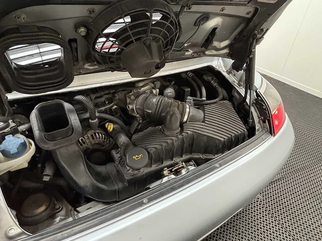 Porsche 911 cabrio youngtimer > 15 - 1999 - afbeelding 32 van  42