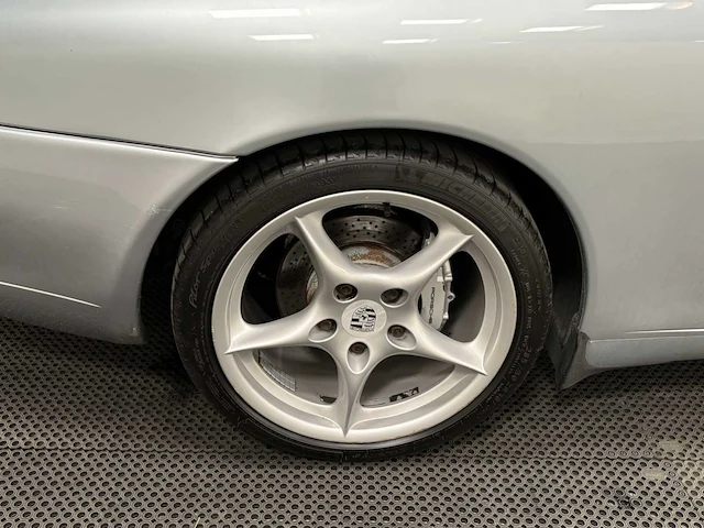 Porsche 911 cabrio youngtimer > 15 - 1999 - afbeelding 33 van  42