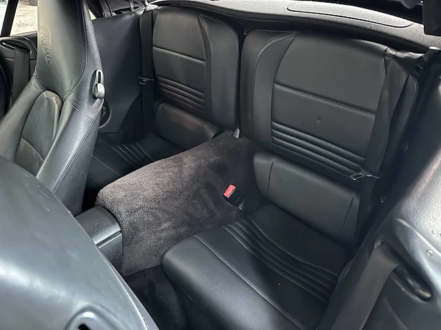 Porsche 911 cabriolet carrera 3.6 996 320p 2003 youngtimer handgeschakeld - afbeelding 26 van  40