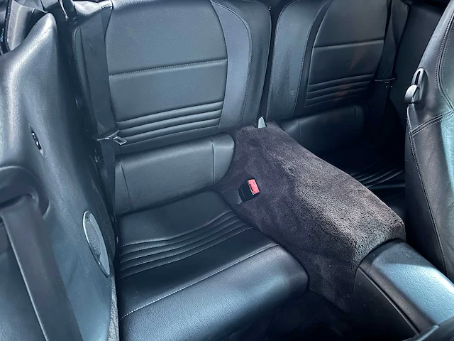 Porsche 911 cabriolet carrera 3.6 996 320p 2003 youngtimer handgeschakeld - afbeelding 31 van  40