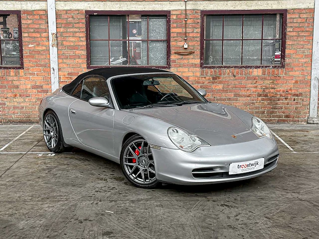 Porsche 911 cabriolet carrera 3.6 996 320p 2003 youngtimer handgeschakeld - afbeelding 39 van  40