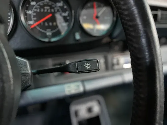 Porsche 911 carrera 207pk 1984 -youngtimer- - afbeelding 27 van  66