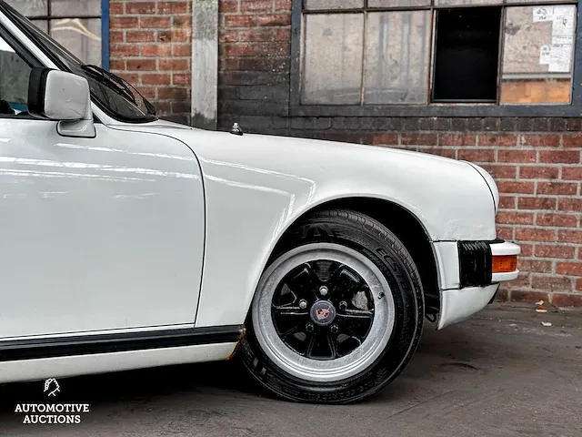 Porsche 911 carrera 207pk 1984 -youngtimer- - afbeelding 9 van  66