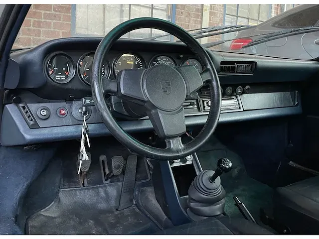 Porsche 911 carrera 207pk 1984 -youngtimer- - afbeelding 19 van  66