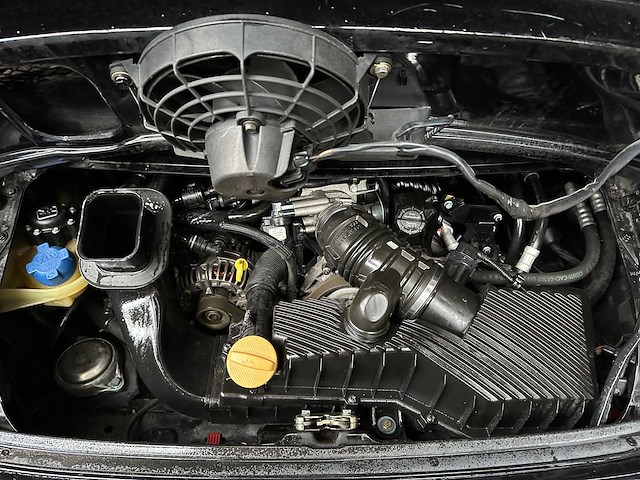 Porsche 911 carrera 3.4 996 300pk 1999 youngtimer (69.000 km) - afbeelding 24 van  35