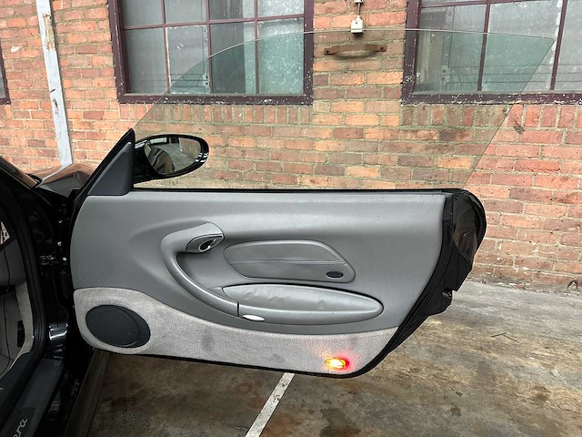 Porsche 911 carrera 3.4 996 300pk 1999 youngtimer (69.000 km) - afbeelding 25 van  35