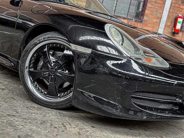 Porsche 911 carrera 3.4 996 300pk 1999 youngtimer (69.000 km) - afbeelding 33 van  35