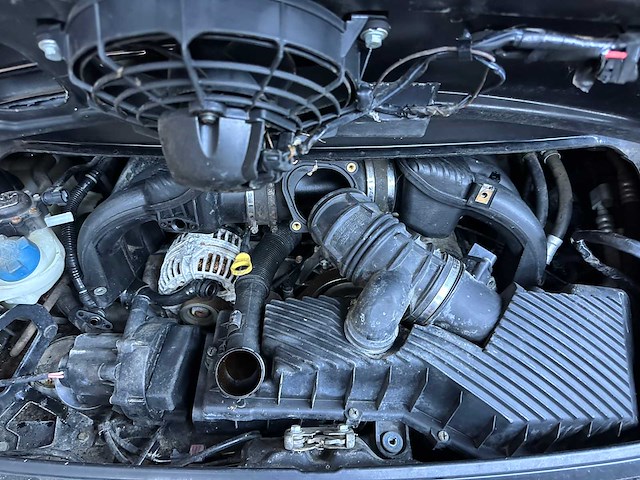 Porsche 911 carrera 4 3.4 996 300pk 1999 youngtimer - afbeelding 16 van  26