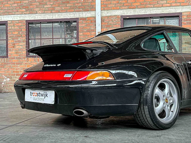 Porsche 911 carrera 4 993 coupe (manual) 272pk 1995 youngtimer - afbeelding 7 van  44