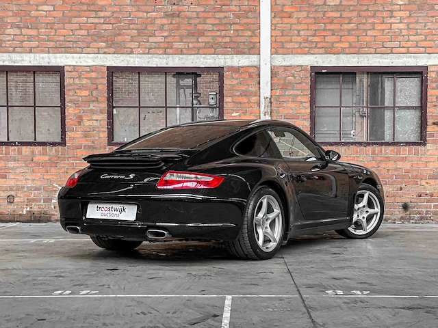 Porsche 911 carrera 4 997 coupé 3.6 325pk 2007 youngtimer - afbeelding 11 van  41