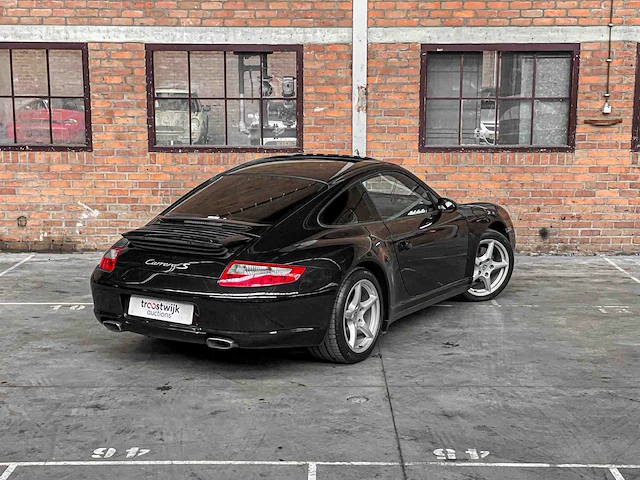 Porsche 911 carrera 4 997 coupé 3.6 325pk 2007 youngtimer - afbeelding 12 van  41
