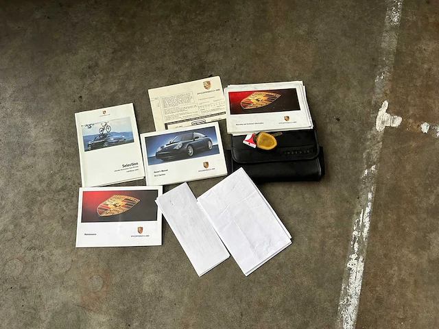 Porsche 911 carrera 4s 3.6 996 320pk 2002 youngtimer - afbeelding 37 van  42