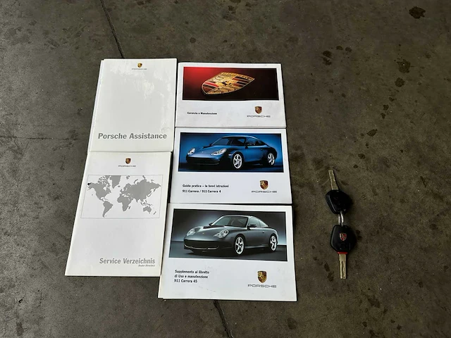 Porsche 911 carrera 4s 996 320pk 2002 (manual) youngtimer - afbeelding 29 van  35