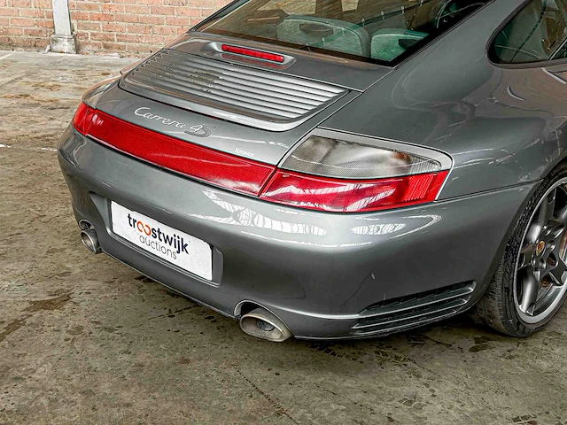 Porsche 911 carrera 4s 996 320pk 2002 (manual) youngtimer - afbeelding 12 van  35
