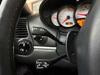 Porsche 911 carrera 4s 996 (handgeschakeld) 320pk 2004 youngtimer - afbeelding 22 van  36