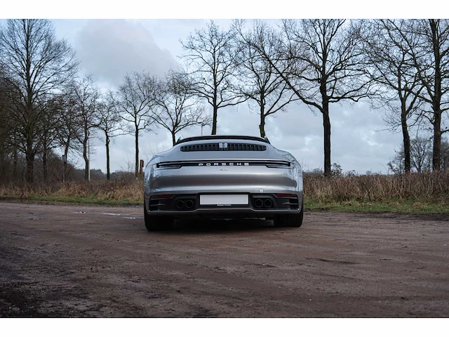 Porsche 911 carrera cabrio 992.1 2021 automaat, 8072 - afbeelding 14 van  44