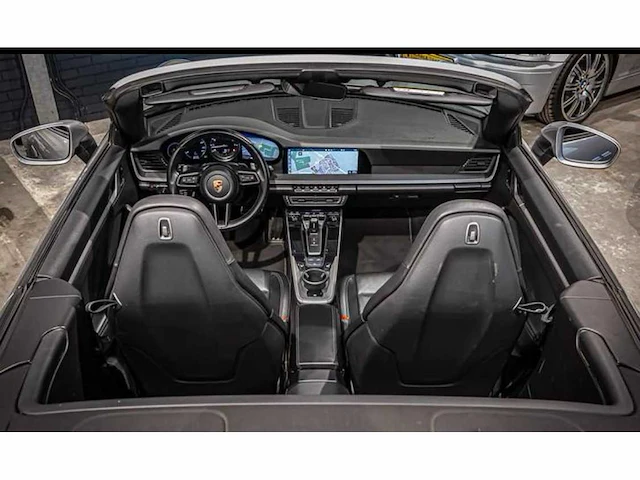 Porsche 911 carrera cabrio 992.1 2021 automaat, 8072 - afbeelding 24 van  44