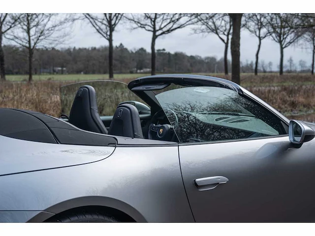 Porsche 911 carrera cabrio 992.1 2021 automaat, 8072 - afbeelding 42 van  44