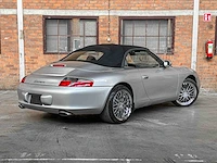 Porsche 911 carrera cabriolet 3.6 996 320pk 2003 youngtimer - afbeelding 10 van  40
