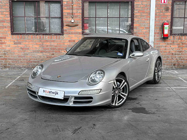 Porsche 911 carrera coupe 3.6 997 325pk 2004 youngtimer - afbeelding 5 van  32