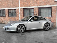 Porsche 911 carrera coupe 3.6 997 325pk 2004 youngtimer - afbeelding 8 van  32