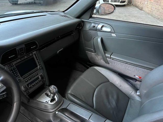 Porsche 911 carrera coupe 3.6 997 325pk 2004 youngtimer - afbeelding 7 van  59