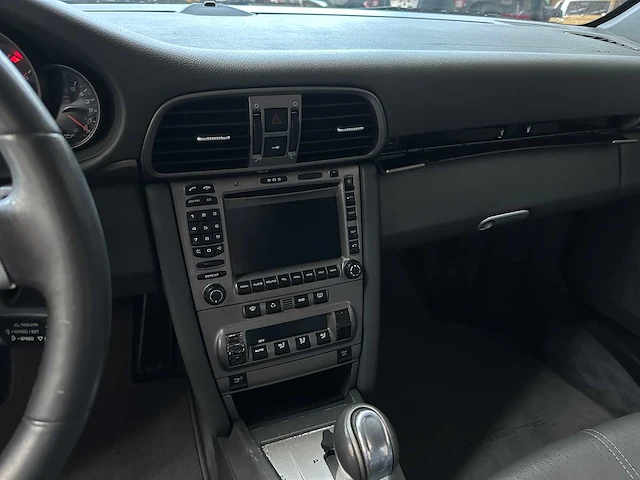 Porsche 911 carrera coupe 3.6 997 325pk 2004 youngtimer - afbeelding 14 van  59