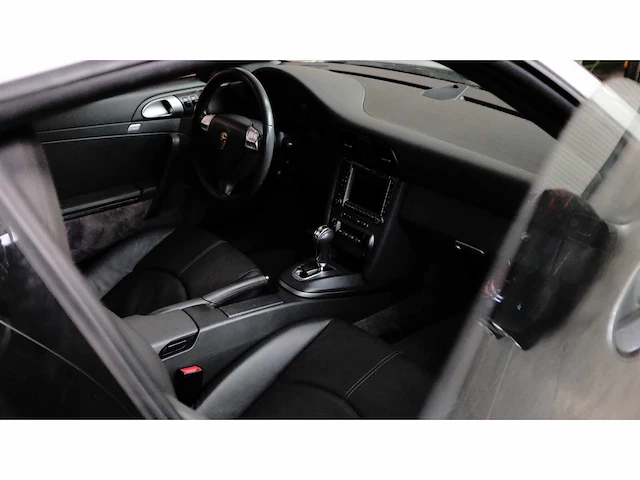 Porsche 911 carrera coupe 3.6 997 325pk 2004 youngtimer - afbeelding 54 van  59