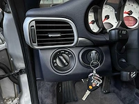 Porsche 911 carrera s cabriolet 3.8 997 (manual) 355pk 2006 youngtimer - afbeelding 23 van  39
