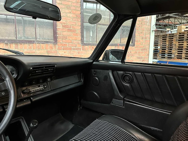Porsche 911 sc 3.0 coupe 188pk 1980 - afbeelding 19 van  42