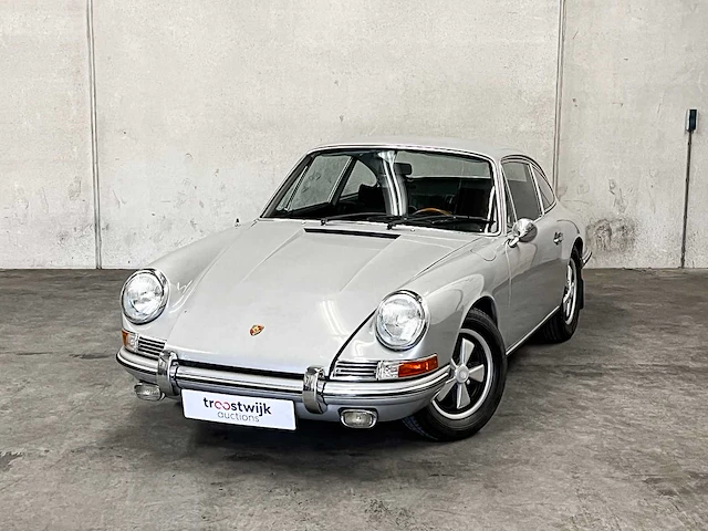 Porsche 911 t swb 2.0 coupé matching numbers 110pk 1968 oldtimer, dz-35-72 - afbeelding 12 van  69
