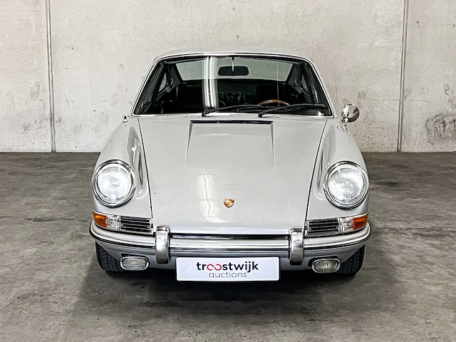 Porsche 911 t swb 2.0 coupé matching numbers 110pk 1968 oldtimer, dz-35-72 - afbeelding 34 van  69