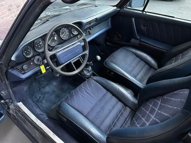 Porsche 911 targa 207pk 1985 -youngtimer- - afbeelding 5 van  27